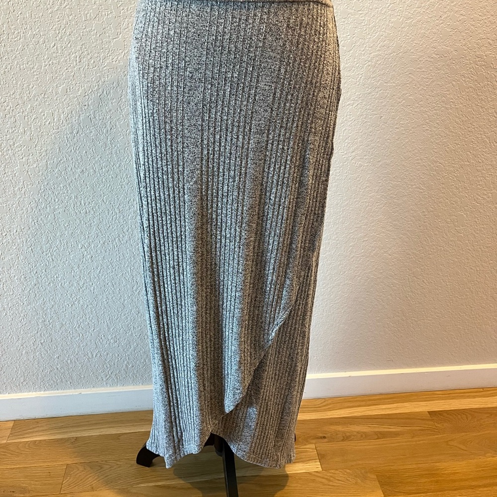 Blu Pepper Heather Gray Maxi Skirt NWOT